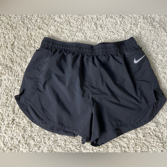 Nike Women's Medium Black Running Shorts - Picture 1 of 4